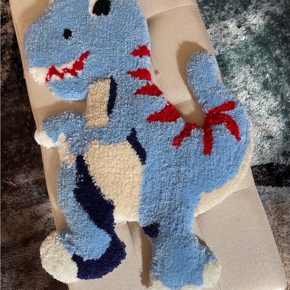 Candles and Custom Rugs - Picture 14 of 14